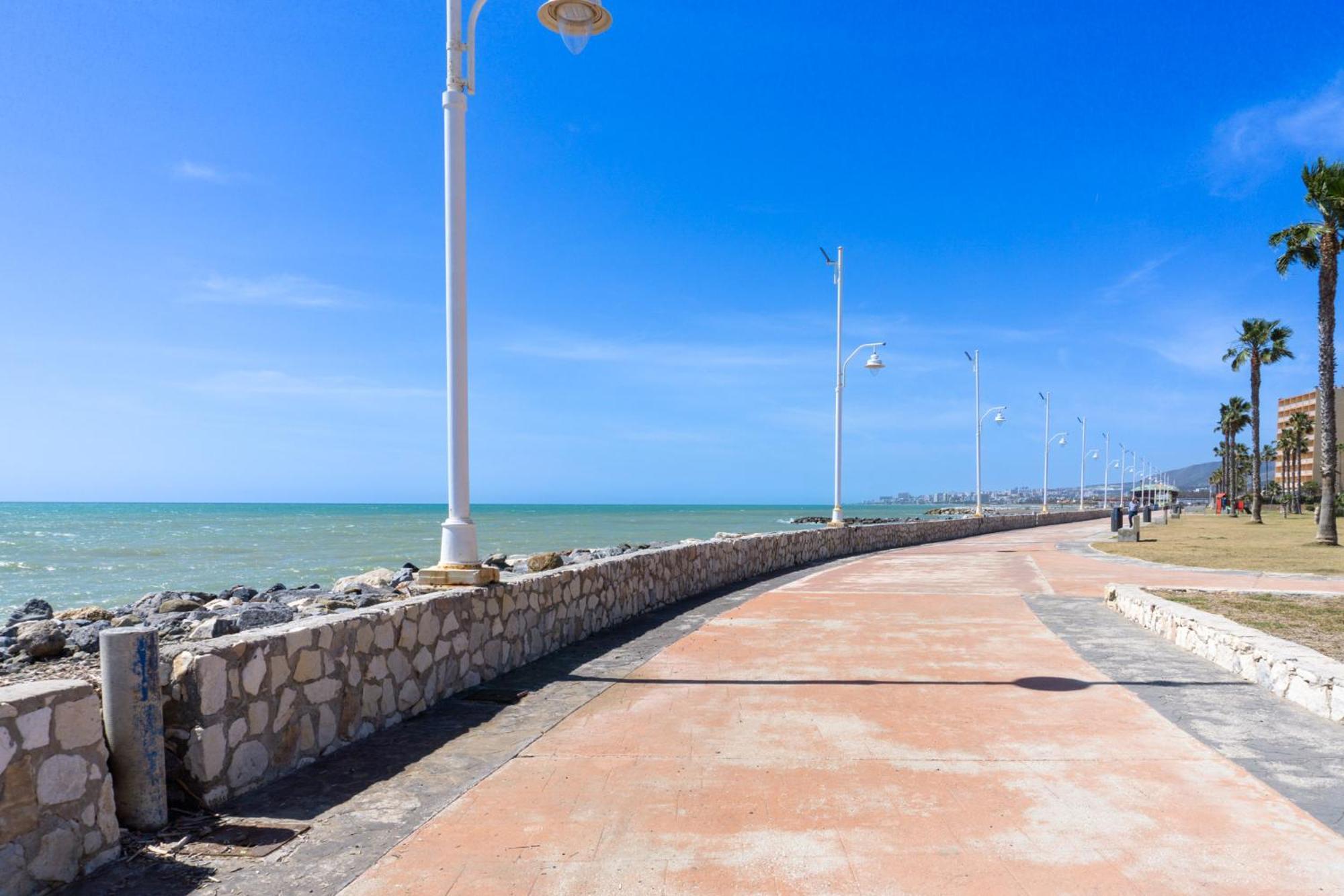 מאלגה Duplex Guadalmar Beach מראה חיצוני תמונה